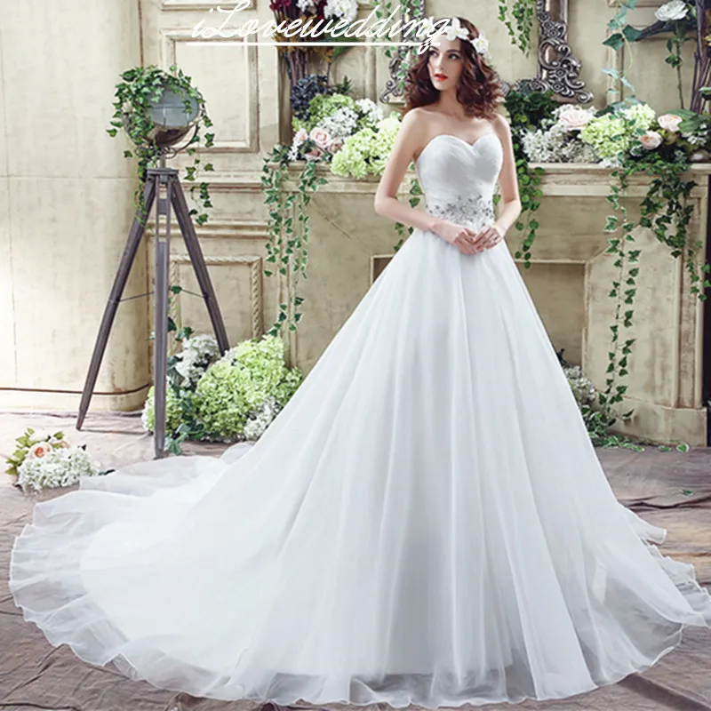Романтические белые свадебные платья милое декольте оборки шнуровка сзади линия