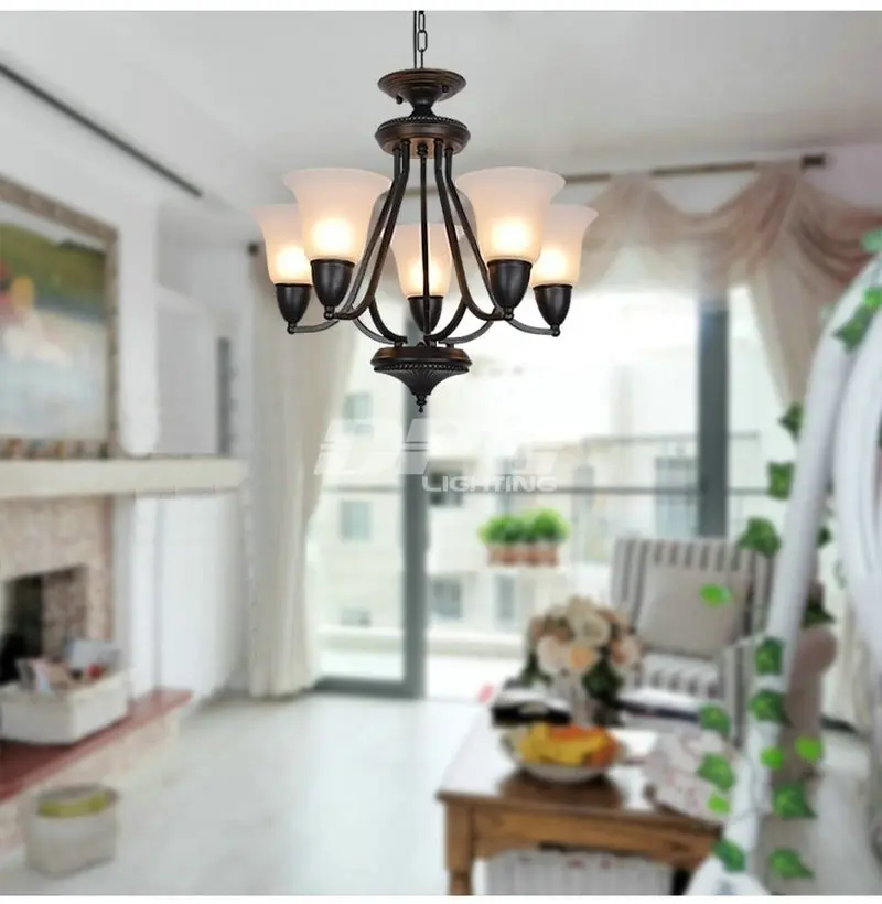 Люстра с стеклянным абажуром E27 Современная черная светодиодная железная лампа