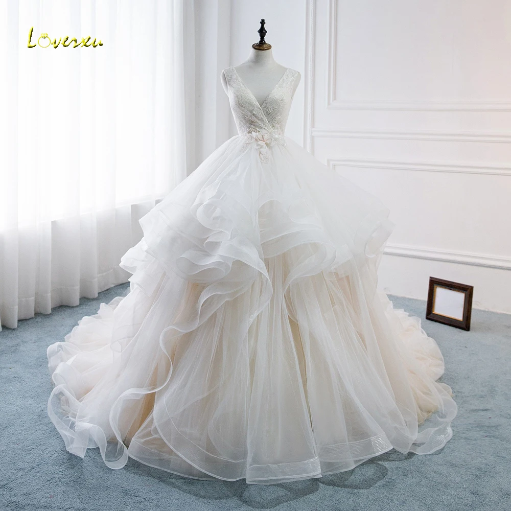 Loverxu Vestido De Noiva бальное платье с оборками свадебное платье Элегантное свадебное платье с v-образным вырезом свадебный букет со шлейфом, кружевное винтажное свадебное платье