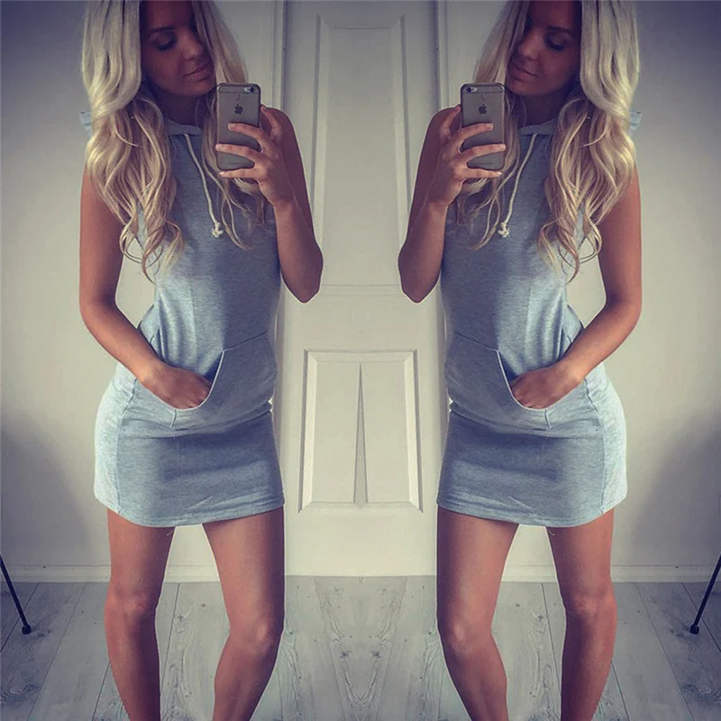 Женское летнее мини платье 2020 с капюшоном в черно белую полоску карманами без