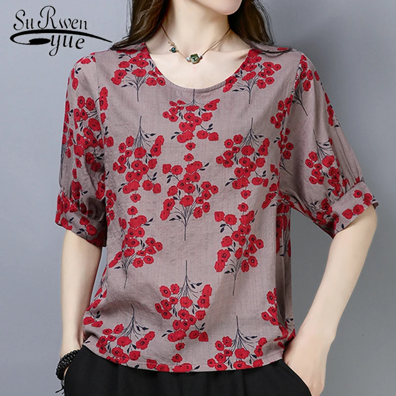 Женская рубашка с коротким рукавом Облегающая большого размера обтягивающим животом модель 3584 50 на