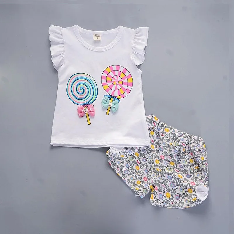 Комплект летней одежды для девочек белая футболка с коротким рукавом + шорты