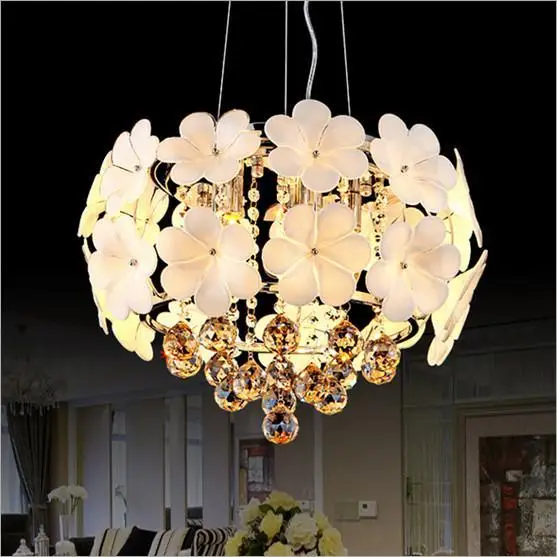 

Modern Crystal Ceiling Light E14 crystal ceiling Lamp Luxurious Light Fixture