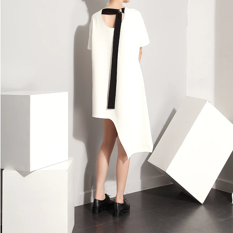 Летнее женское модное белое черное платье с открытой спиной необычное Длинное