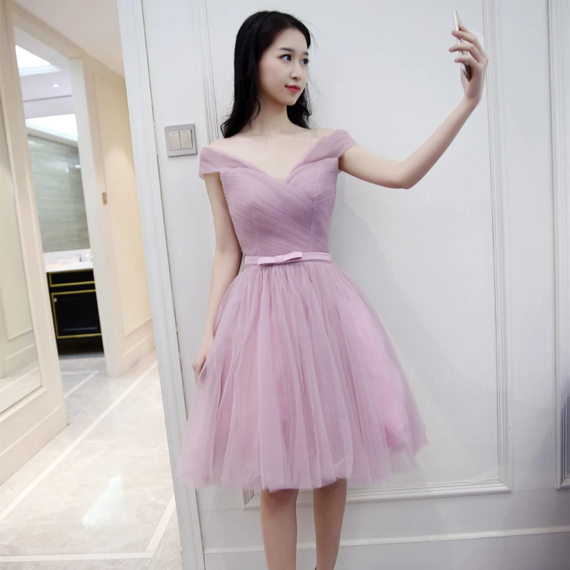 Очаровательные платья с рукавом-крылышком сиреневые фиолетовые короткие