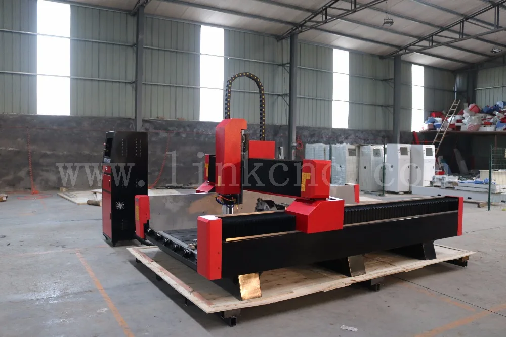 Экономичный фрезерный станок с ЧПУ по цене в Китае 1325 дешевый 5 кВт шпиндель