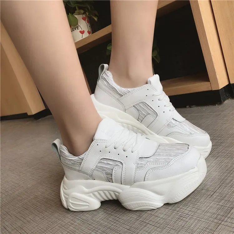 Стильная женская повседневная обувь для влюбленных кожаные папы на платформе