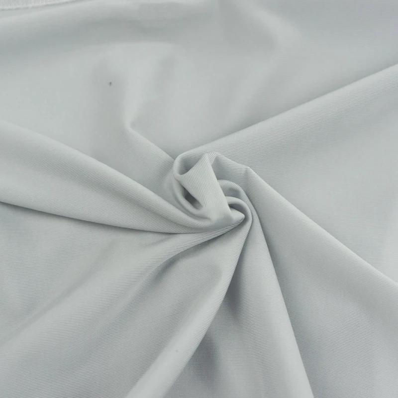 Мужские трусы брифы из ледяного шелка черные однотонные бесшовные от известного