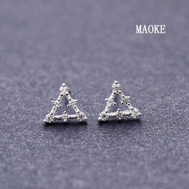 

Promotions Cute Fresh Geometric Triangle Inlaid Zircon 925 White Fungus Nails Fashion Jewelry for Women's Fashion Gifts