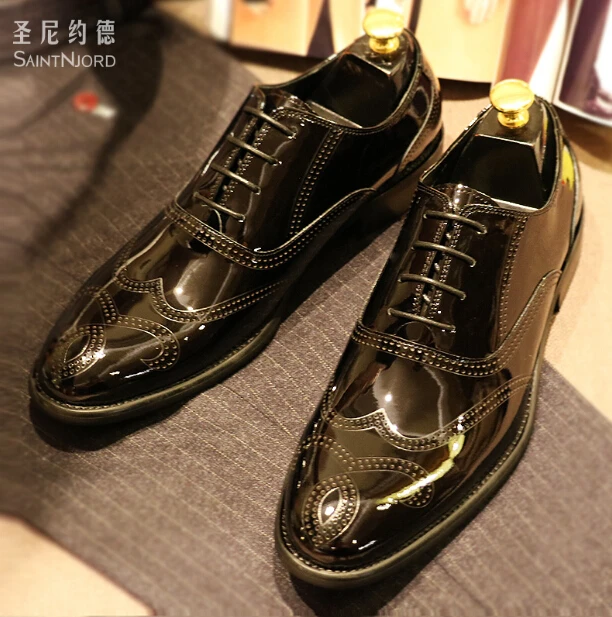 Мужские свадебные туфли официальные деловые Яркие Кожаные оксфорды в британском