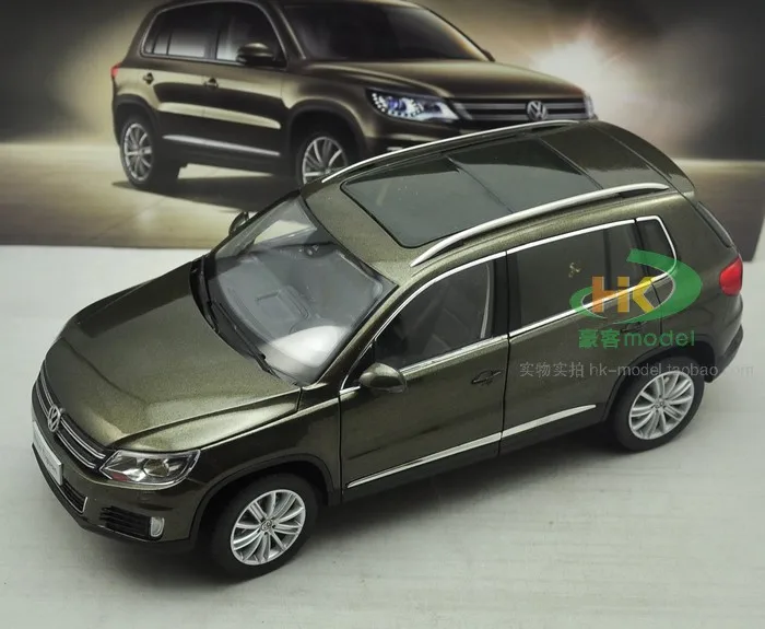 1:18 TIGUAN литая под давлением модель автомобиля внедорожник для взрослых игрушки коллекция подарков оригинальная коробка