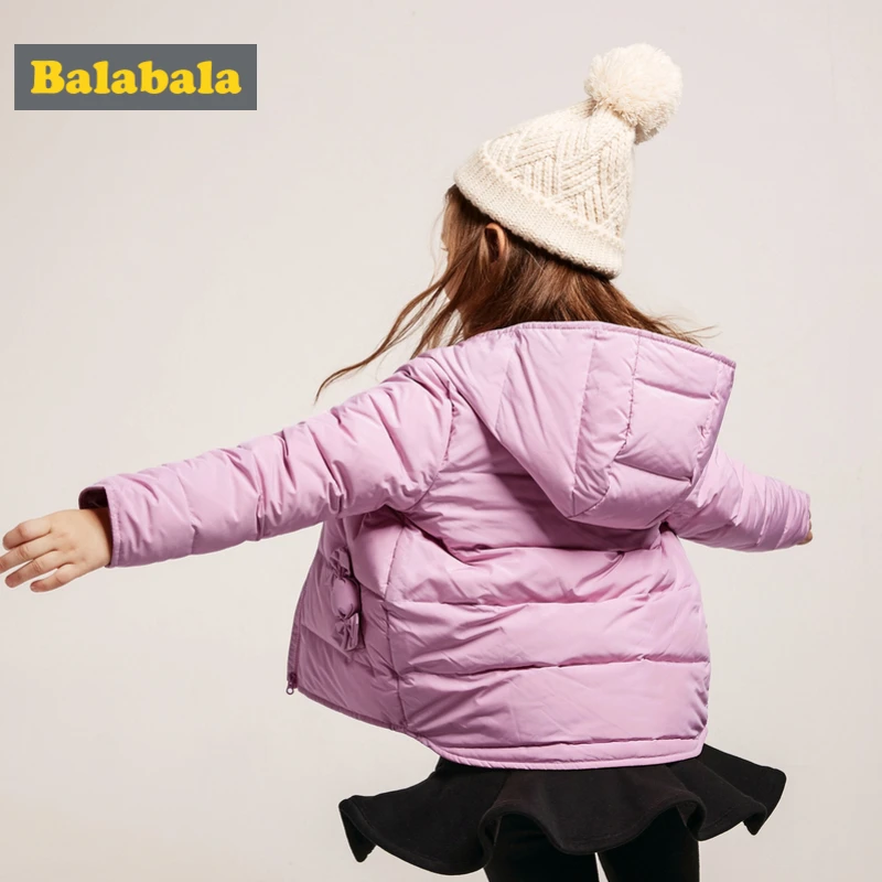Balabala/пуховик с капюшоном яркого цвета для маленьких девочек; детская пуховая куртка с капюшоном на молнии; шелковистая подкладка из полиэстера
