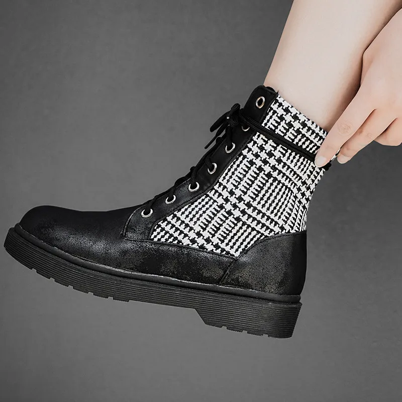 Женские ботинки в байкерском стиле YMECHIC черные Винтажные клеточку на шнурках