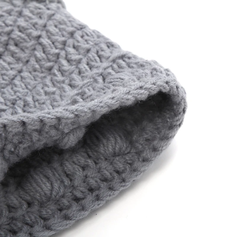 Детская трикотажная шапка ручной работы с ушками | одежда и обувь