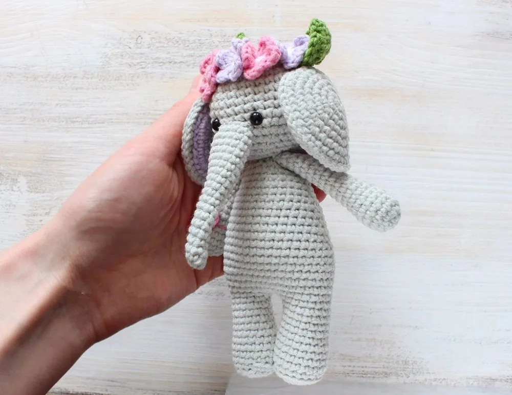 Вязаные крючком игрушки амигуруми милый цветок слон