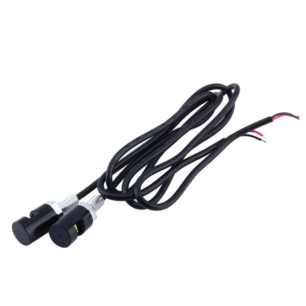 Universal 2x12V White LED Auto Car License Plate Screw Bolt Light Lamp Bulb Super bright provide maximum visibility safety | Автомобили и
