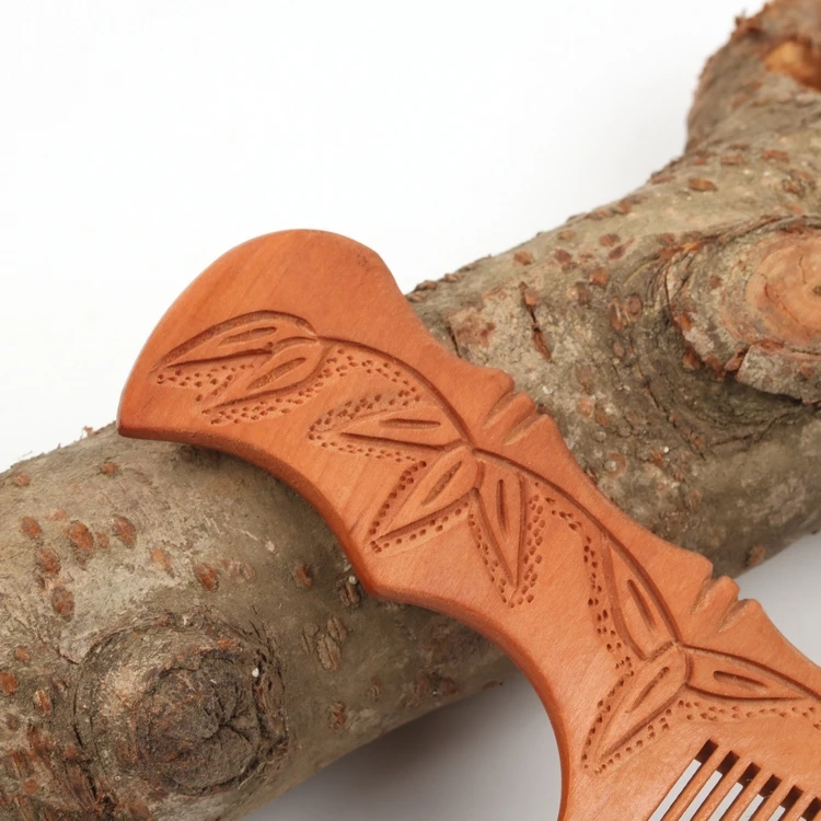 6.7 inches Wood combed peach wood products handicraft long comb 17 cm | Дом и сад