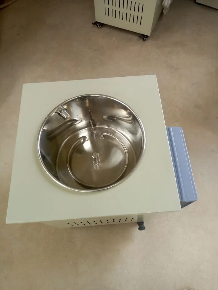 Лабораторный нагревательный циркулятор 10 л с баней воды/масла SUS 304 цифровым