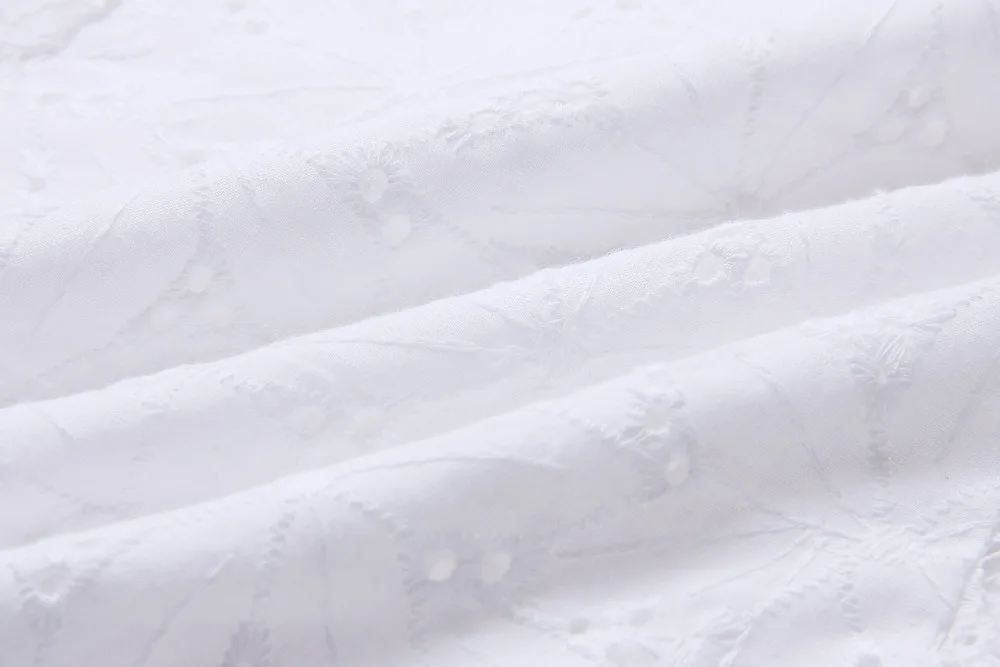 Женский кружевной топ с открытыми плечами цветочным кружевом вырезами и