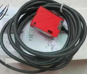 

Leuze новый оригинальный аутентичный LEUZE PRK 46B/44,01-S 12 точек