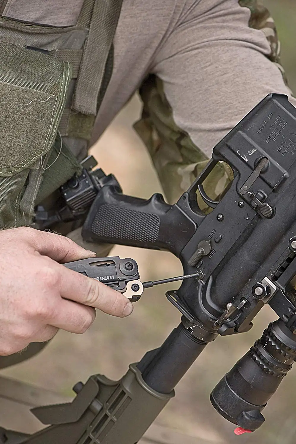 Мультитул LEATHERMAN-MUT/EOD с огнестрельным и EOD инструментами для техников, черный/серебристый с оболочкой MOLLE