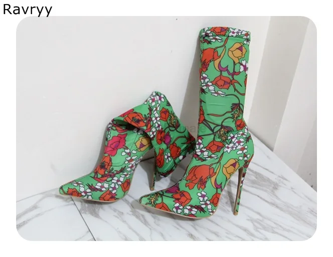 Эластичные женские полусапожки с цветочным принтом Пикантные ботиночки острым