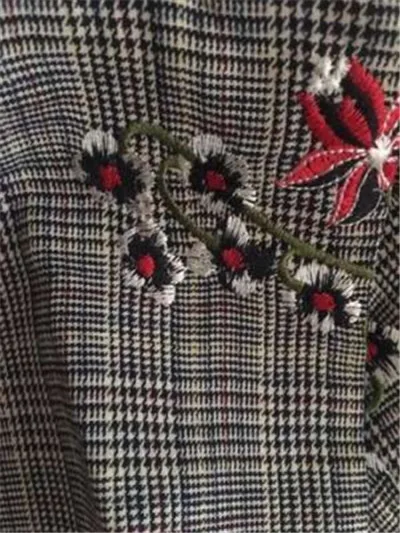 Повседневные женские блейзеры, новинка, весна-осень, плюс размер, 5XL, модная куртка с вышивкой, клетчатый костюм, приталенный женский пиджак, N232