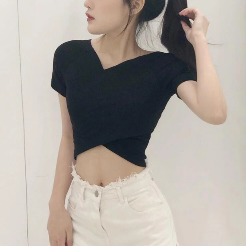 Новая однотонная короткая футболка для женщин с v образным вырезом и короткими