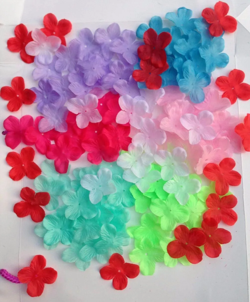 

2,000pcs 4.5*4.5cm Assorted Colors Hydrangea Flower Leaves Petals For Wedding Party Holiday Table Venue Decoration