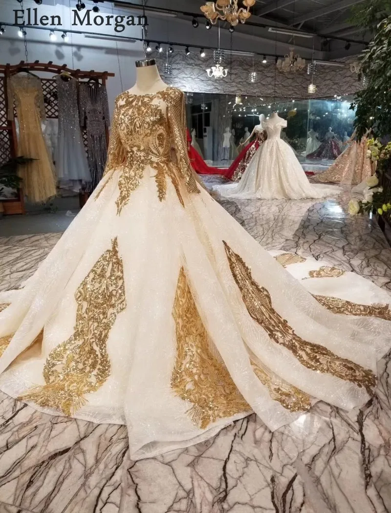 Elegant Long Sleeves Wedding Dresses with Gold Lace Puffy Boat Neck Chapel Train Corset Luxury Princess Vintage Bridal Gowns
