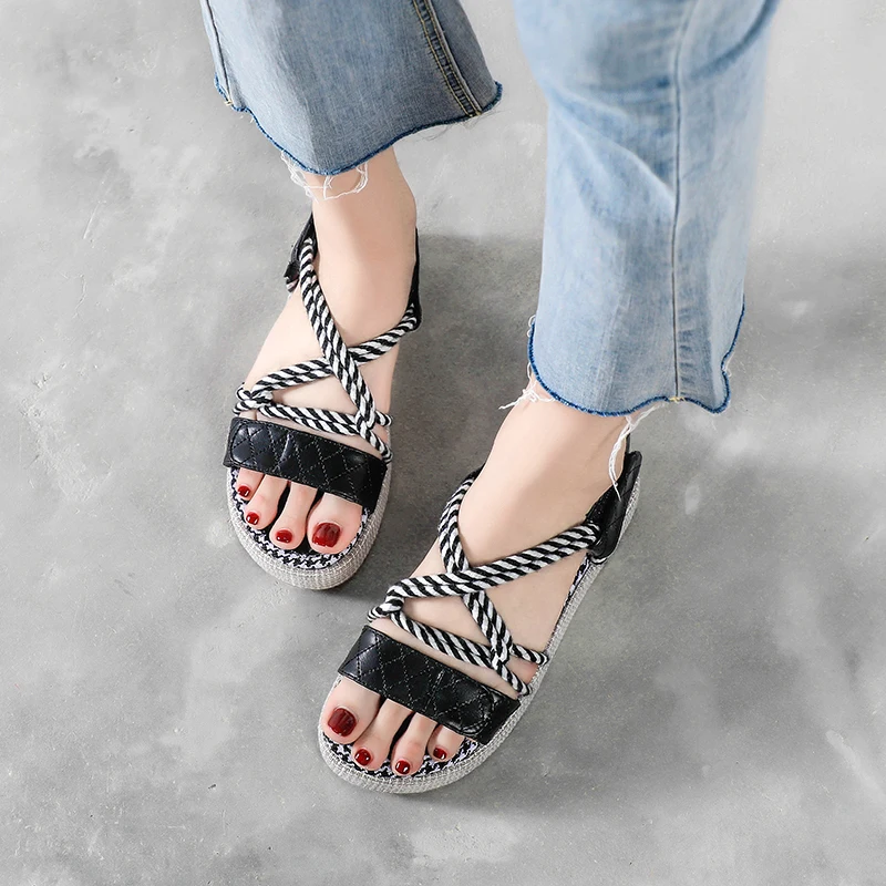 Новые женские босоножки летние на платформе сандалии для удобной ходьбы GT2819