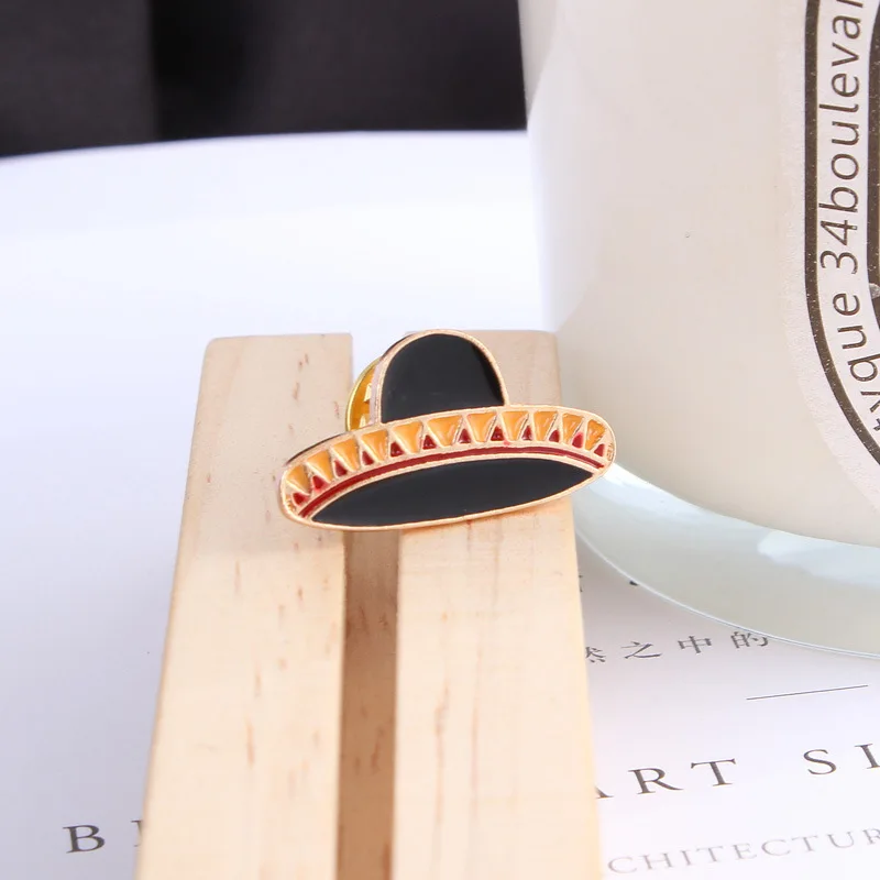 2018 Новое поступление милый мультфильм эмали Pin броши для Для женщин девочек