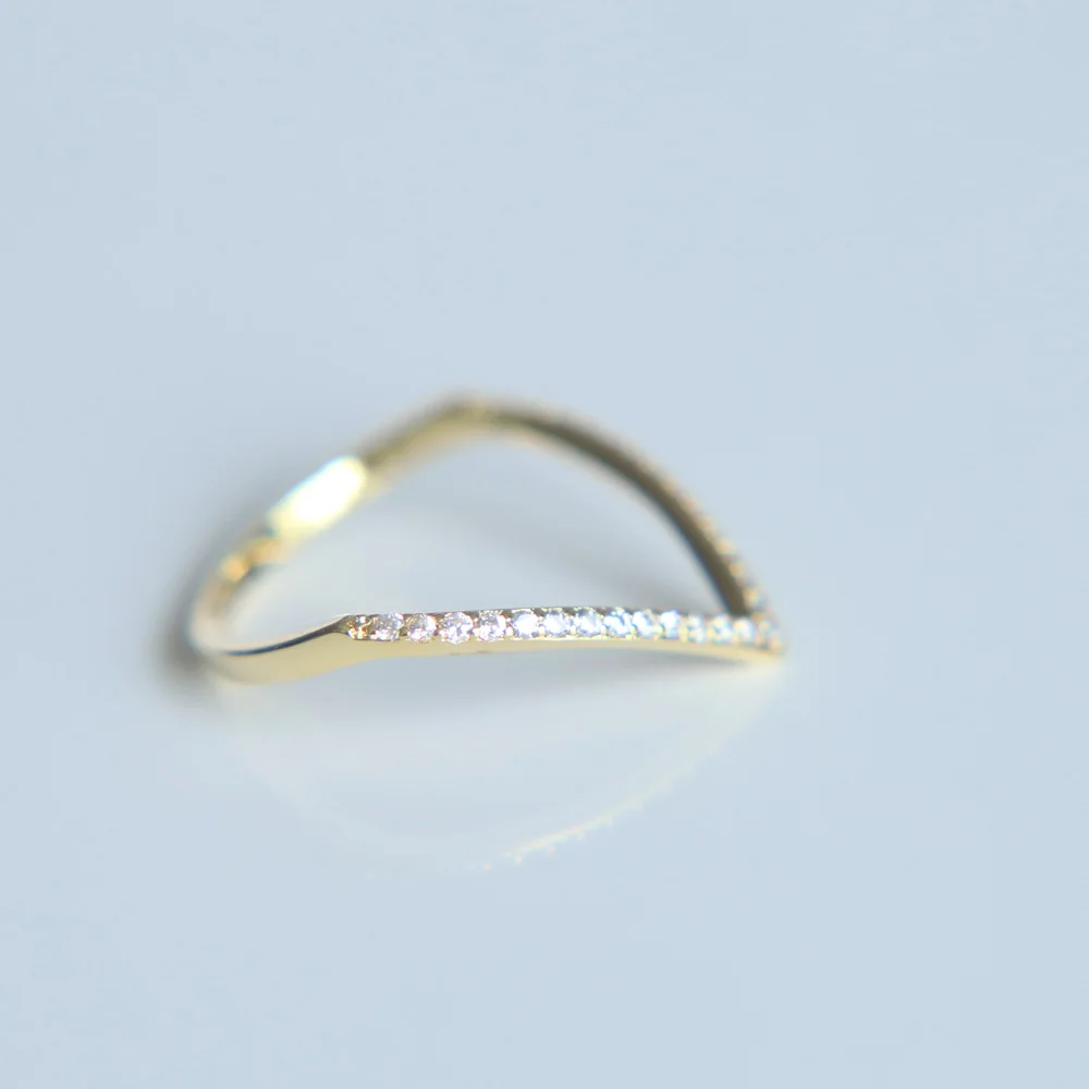 Женское Обручальное кольцо с короной золотистого CZ и блестящим цирконием Anel Feminino