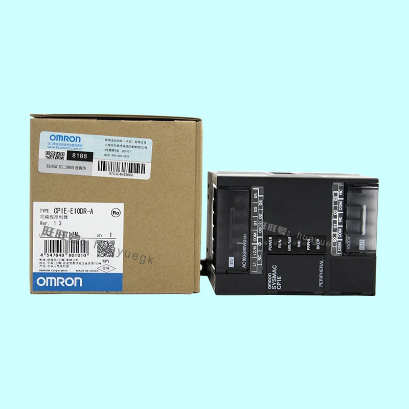 Фотообои оригинальные новые электронные контроллеры Omron | Инструменты
