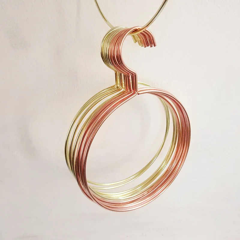 

100pcs Fashion Rose Gold Circle Hangers For Clothes Scarf Towel Tie Drying Storage Organizer Rack Adult And Children Hanger
