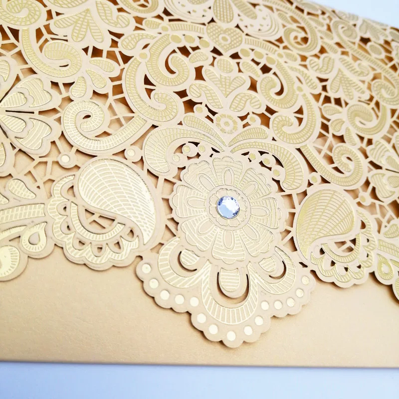 Высокое качество вырез кружева кристалл Свадебное приглашение карта помолвка