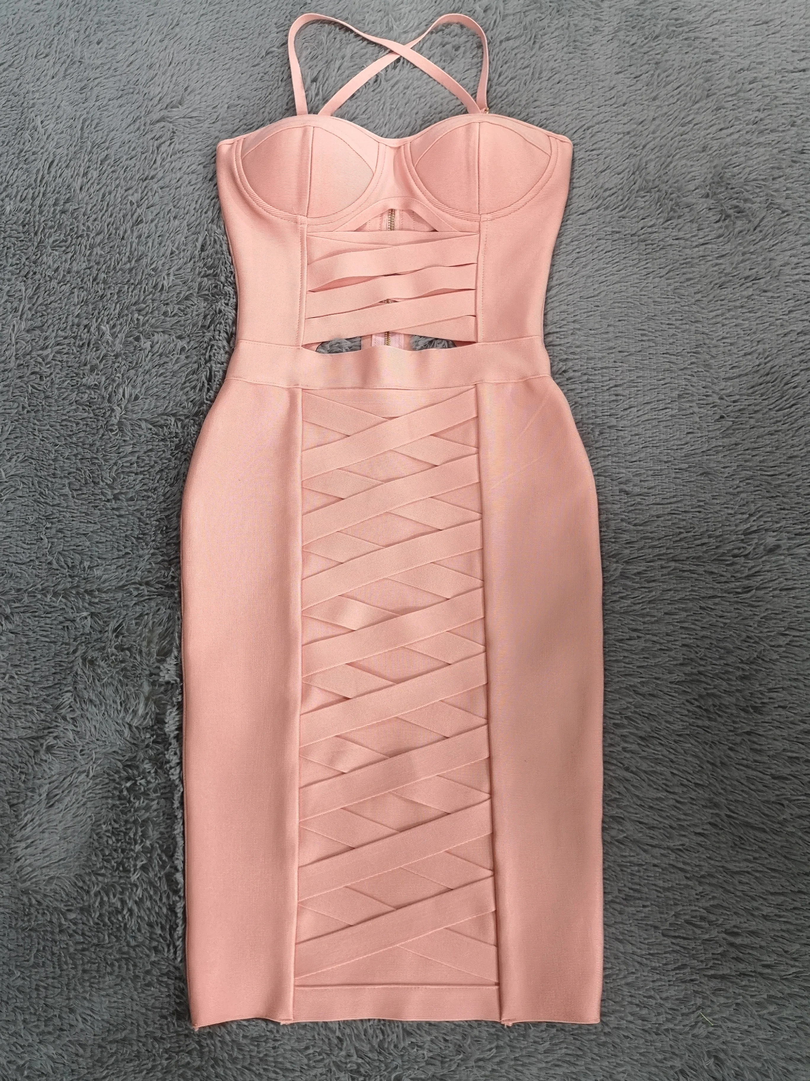 Популярное стильное платье миди с вырезами Сексуальное розовое без рукавов на