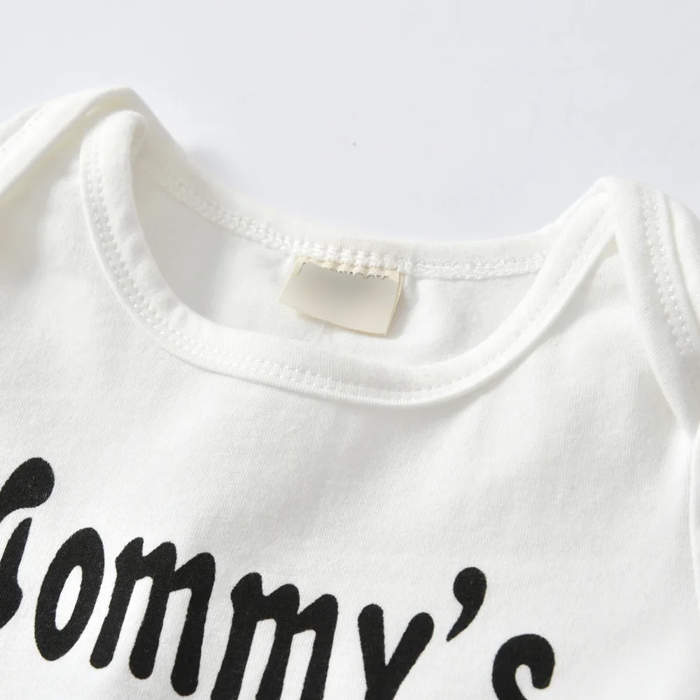 Newborn Baby Boy Clothes Mommy's New Man Print Long Sleeved Romper Tops Moustache Pant and Hat Infant 3pcs Clothing Set |