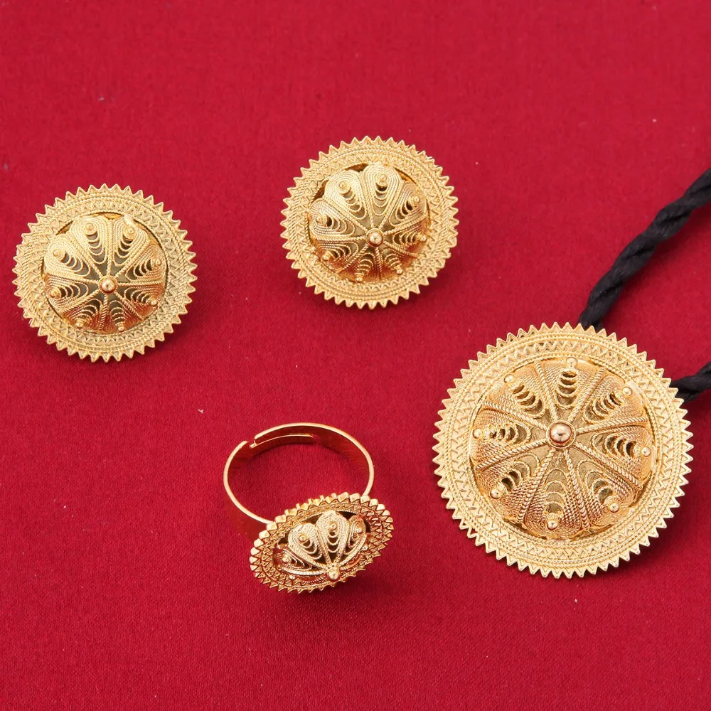 Комплект ювелирных изделий серьги с подвеской и золотым наполнителем|earrings kit|earring