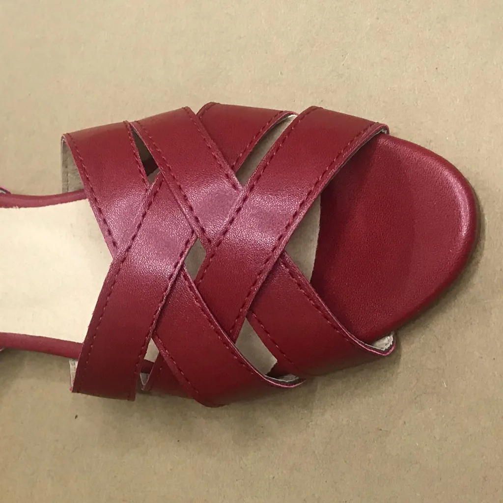 Женские сандалии на плоской подошве модель 2018 года удобная летняя женская обувь