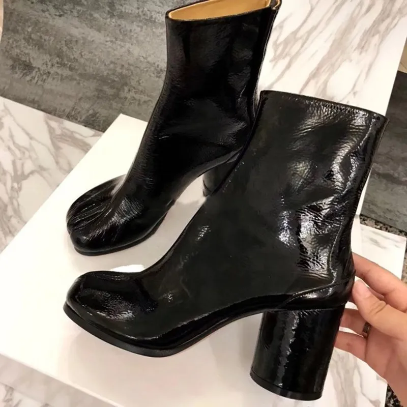 patent black Luchfive/светоотражающие женские ботинки из лакированной кожи с блестящим лазерным носком; модные водонепроницаемые ботильоны на высоком толстом каблуке - Цвет: patent black