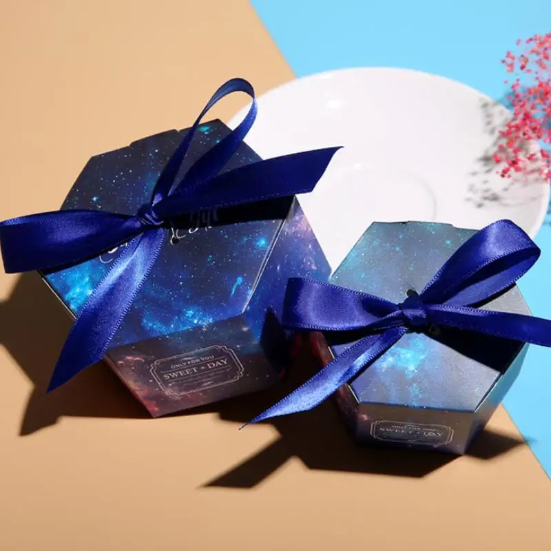 30pcs/lot Hexagon Ribbon Bow Gift Box Candy Cake Chocolate Biscuits Wedding Engagement Party Supply | Дом и сад