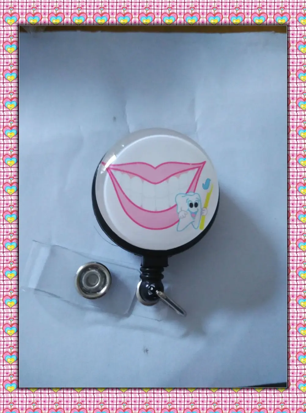 

RN Cute Red Lip Выдвижной ID держатель фоторетрактор
