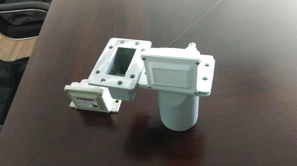 RSS рог с двумя поляризация разделены конвертеров c диапазона LNB полный