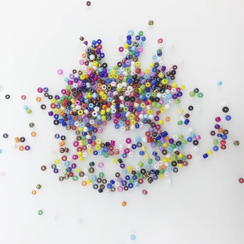 2/4мм 20г Микс цвет круглые бусины с серебряным напылением из стекла для создания украшений, самоделок, ожерелий, браслетов, рукоделия.