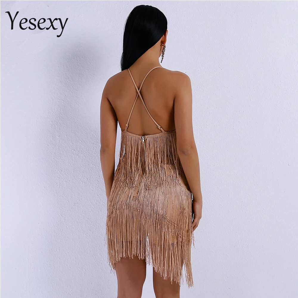 Женский комбинезон с кисточками Yesexy глубоким вырезом и перекрестными