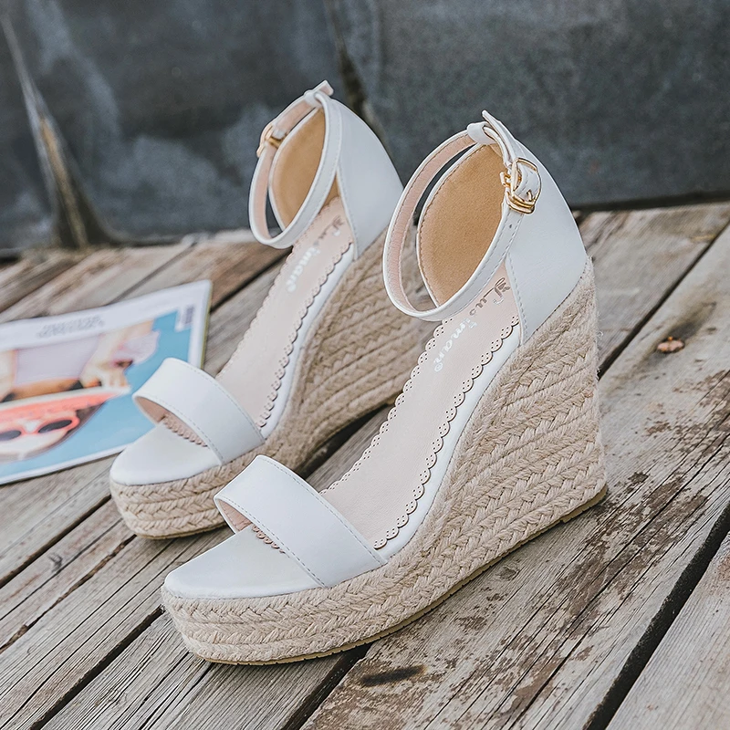 Женские босоножки на танкетке сандалии толстой подошве высокий каблук 10 см без