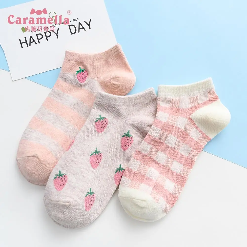 Caramella 3 пар/лот сезон: весна–лето Для женщин носки модные невидимые носки для девочек женские тапочки с Фламинго носки