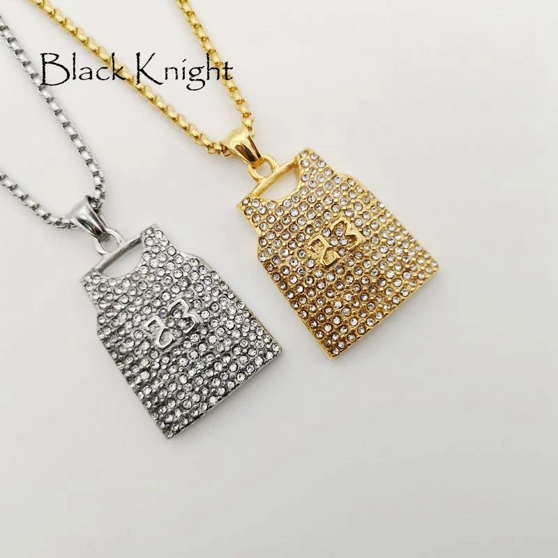 Ожерелье из нержавеющей стали с изображением черного рыцаря со сверкающими