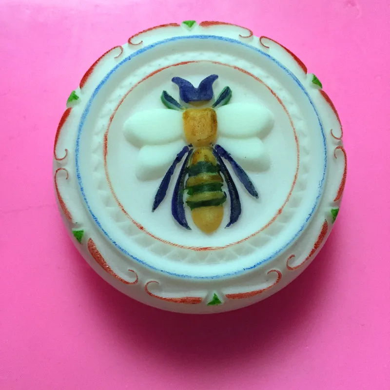 Sell like hot cakes bees handmade soap mold fondant cake decoration sugar art | Дом и сад